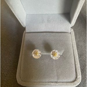 Daisy earrings